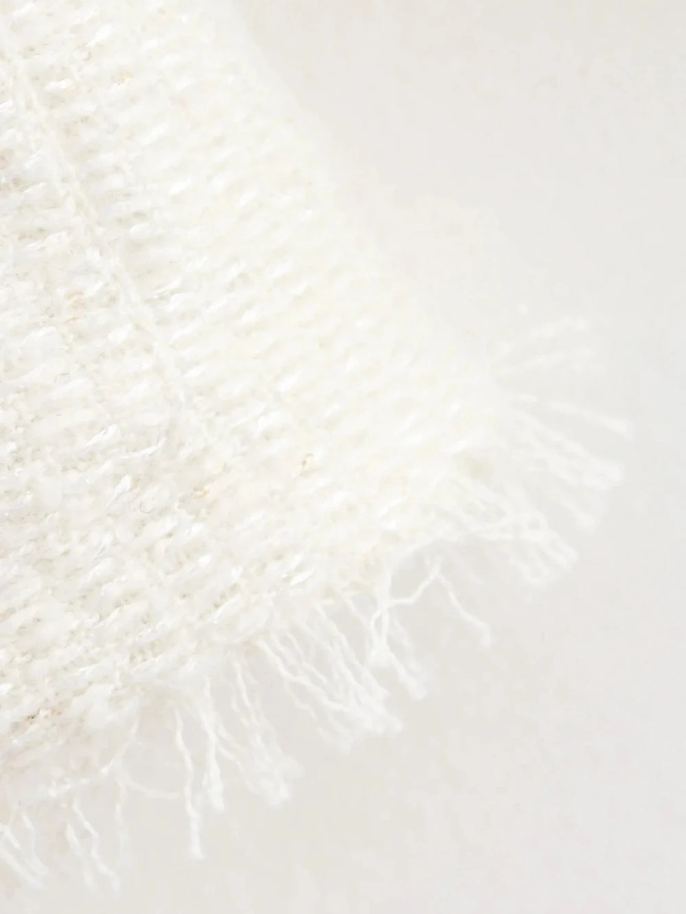 Women's Autumn and Winter Long Sleeve Short Jacket Fashion Solid Colour Front Pocket Button Jacket Elegant Casual Jacket.