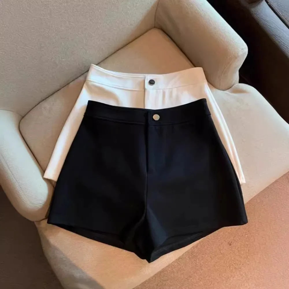 High-waisted Slimming A- line Tight Black Shorts For Women 2024 Spring Korean Style Elastic Hot Pants High Elasticity.