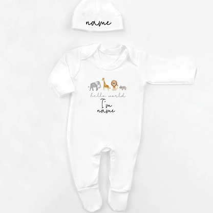 Personalisierter Schlafanzug, neues Baby-Geschenk, Safari-Babygrow, geboren im Jahr 2025, Geschenk zum Ausgehen, Outfit, individueller Baby-Strampler und Mütze.