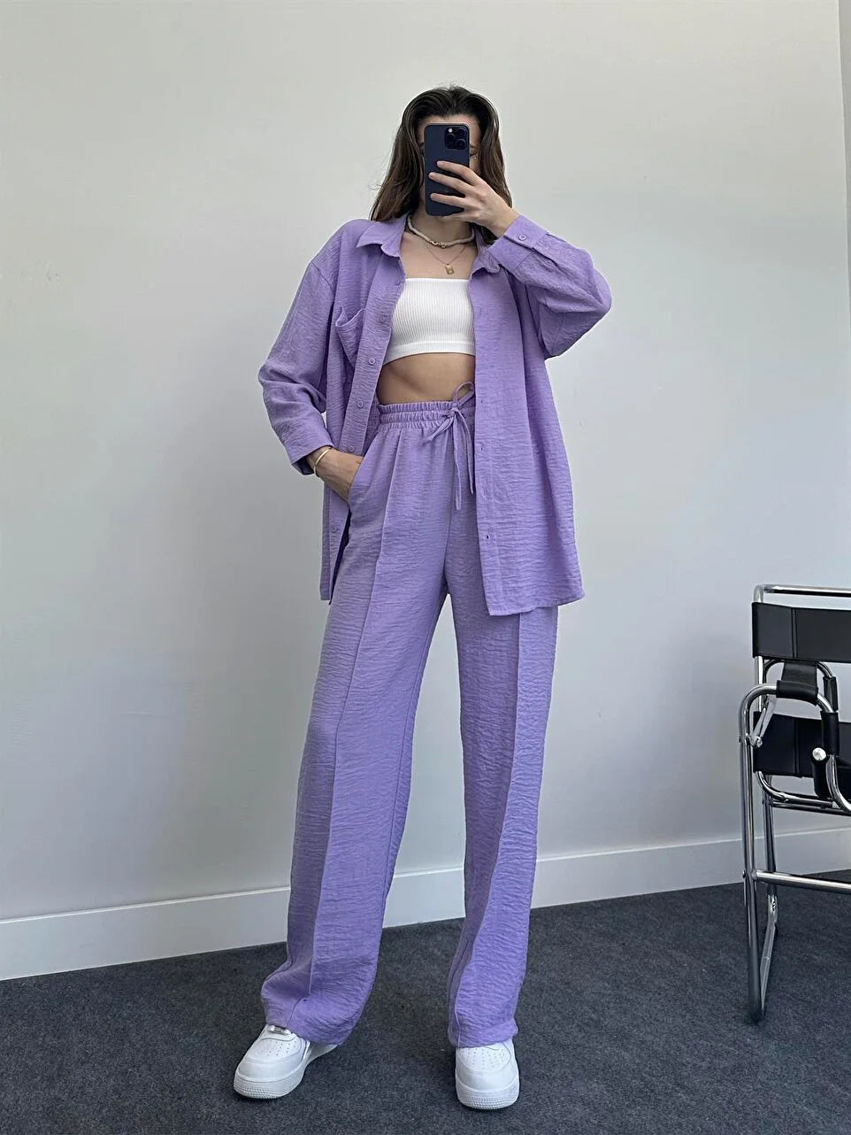 New Autumn Red Women Casual Two-piece Set, Features A Thin Long-sleeved Lapel Shirt Paired with Matching Drawstring Trousers.