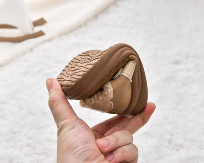 2025 Winter New Pulsh Fashion Trend Casual Sports Shoes for Childrens Anti Slip Warm Boys' Shallow Mouth Versatile Snow Sneakers