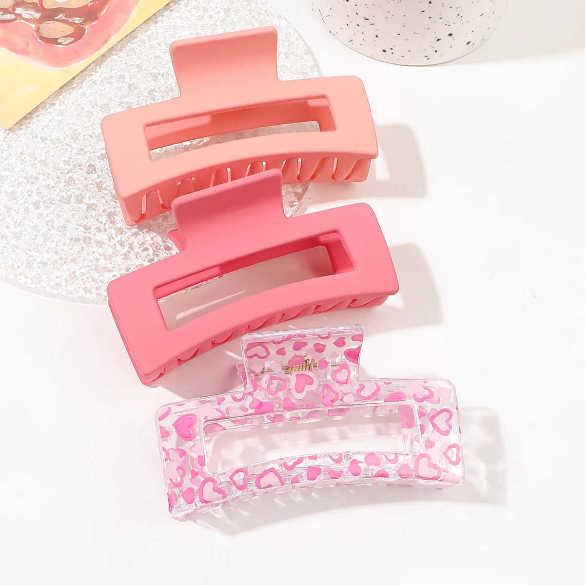 3 Pcs Frosted Cream Color Transparent Fruit Shark Scratch Clip-ins Style Back of Head Premium Wind Plate Women Hair Accessories.