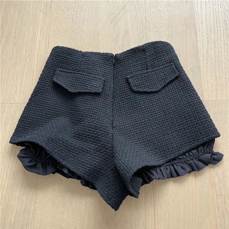 Autumn Winter New Woven Tweed Fungus Edge Buckle Shorts Femininity Versatile High Waist Pure Desire Wind Boots Short Pants.