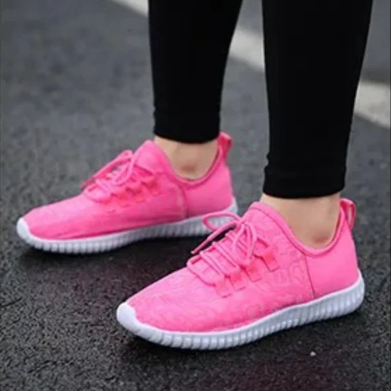 7ipupas LED Shoes for Boys Girls Women and Men Fiber Optic Shoes and Elastic Sole USB Rechargeable Lightweight Sneakers.