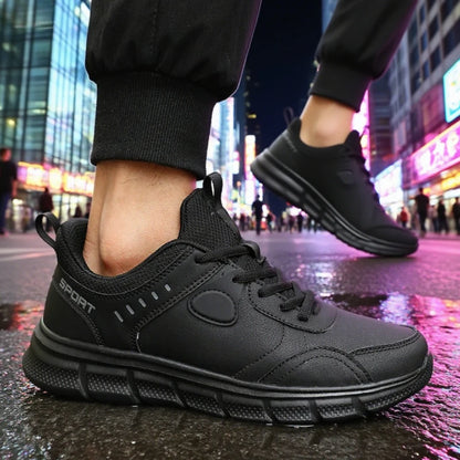 Men's Sneakers Classic Black Fashion Anti Slip Casual Outdoor Training Shoe Spring Autumn Lightweight Comfortable Work Shoes Men.