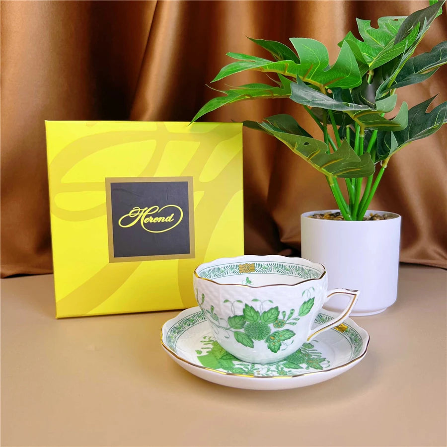 Flower Basket Coffee Cup and Saucer Set Ceramic Cup Saucer Gift Box Bone China Afternoon Tea Pastoral Flower Home Drinkware.