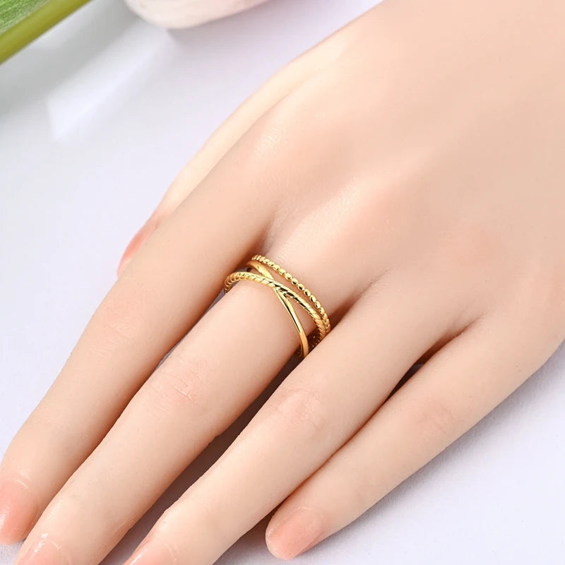 925 Sterling Silver Rings Gold Color Sparking Popular LOVE Wedding Ring Certified Women Engagement Jewelry Anniversary Gifts.