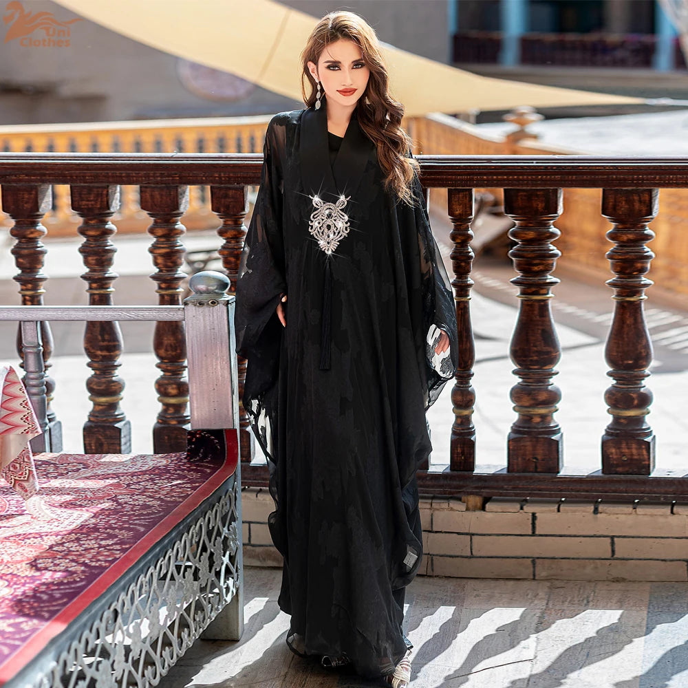 Luxury Dubai Abaya Embroidered Black Jacquard Tassel Robe Women Muslim Dress Kaftan Kimono Kebaya Marocain Femme Caftan Jalabiya.