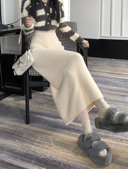 Korean Imitation Mink Plush Knitted Skirts Women Autumn Winter Thick Soft Split Pencil Skirts Elegant High Waist Bodycon Skirt.
