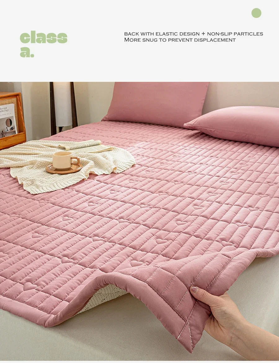 Washed cotton quilted thicken mattress pink romance heart sleeping mat 150cm bed sheet bed protection pad queen king size.