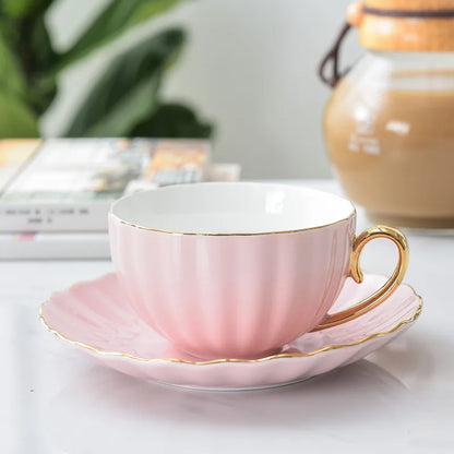 Pink Cute Creative Porcelain Cup And Saucer Ceramics Coffee Cup Simple Tea Sets Modern Design Home Flower Red Tea Cup.