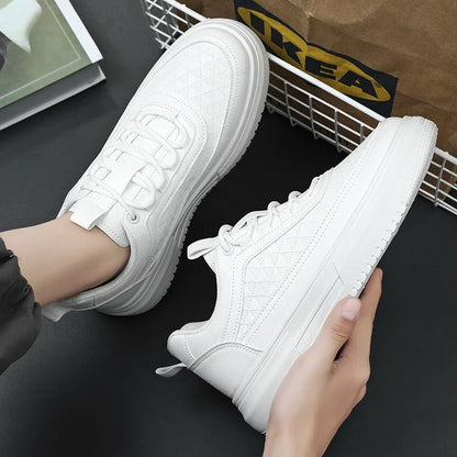 Fashion White Men Casual Sneakers Outdoor Platform Runing Shoes Breathable Mens Sport Shoes Light Walking Shoes Tennis Shoes