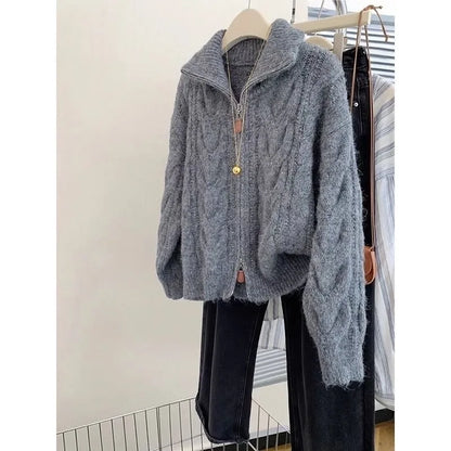 Women Autumn Winter New Lazy Style Loose Knitted Cardigan Retro Solid Color Double Zipper Turn-down Collar Sweater New Women Top.