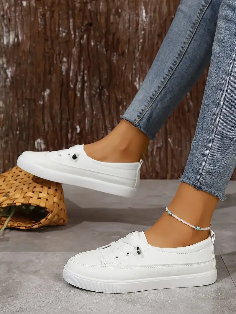 Spring and Summer Fashion New Mesh Breathable Round Toe Shallow Mouth Casual and Comfortable Flat Walking Shoes Sneakers.