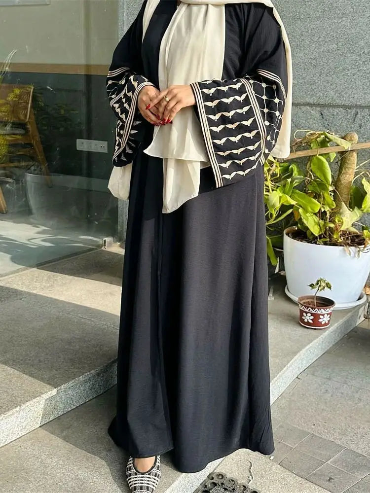 Linen Butterfly Embroidery Open Abaya Dubai Luxury 2024 Muslim Modest Kaftan Kimono Dresses Coat for Women Islam Clothing Kebaya.