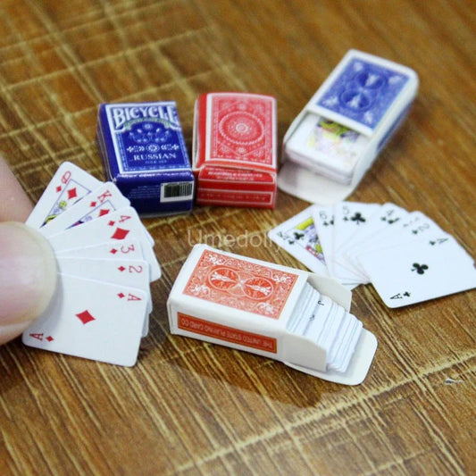 1 Set 2 Boxes Mini 1/12 Scale Dollhouse Miniature Poker Card Pretend Play House Decoration for BJD OB11 Doll Accessories.
