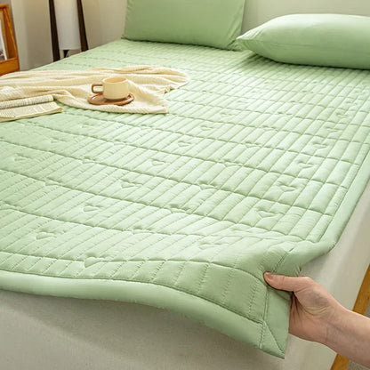 Washed cotton quilted thicken mattress pink romance heart sleeping mat 150cm bed sheet bed protection pad queen king size