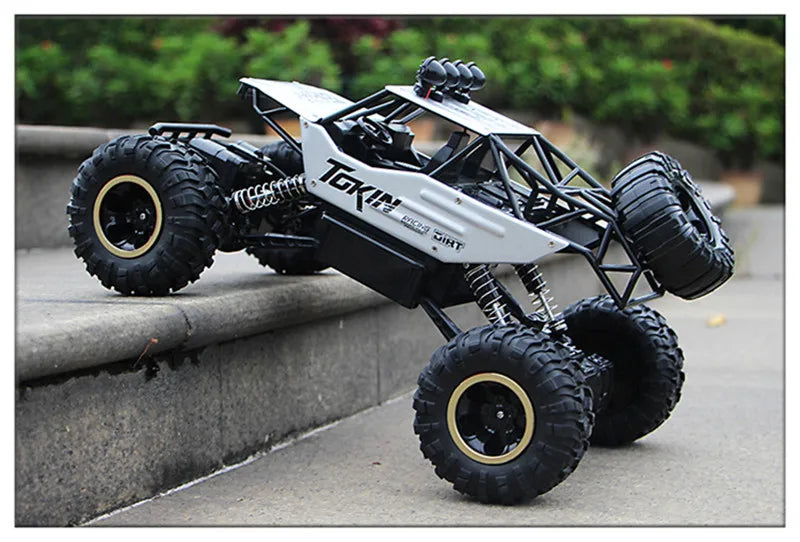 4WD RC Car 1:12 / 1:16 Off-Road All Terrains Remote Control Cars Radio Control Buggy Truck Racing Drift with Led Light Toys Gift.