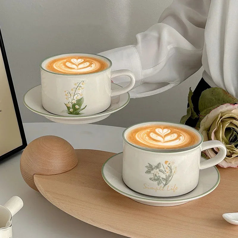 380ml Retro European Style Ceramic Mug Floral pattern Coffee Cup and Saucer Set Exquisite Latte Afternoon Tea cup Dessert Plate.