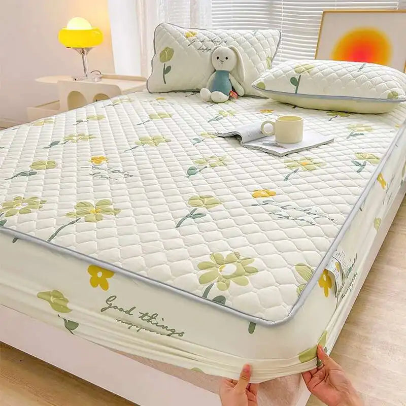 Quilted Mattress Cover 150x200cm - Thick Skin-Friendly Fitted Sheet, 매트리스커버 Breathable Bed Covers (Pillowcase Sold Separately)