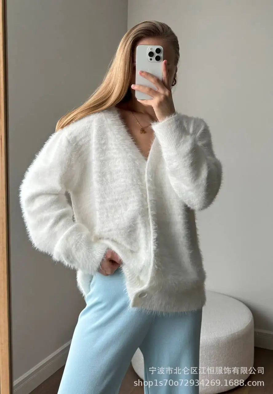 Women New Knitted Thick Cashmere Wool Cardigan Chic V Neck Single Breasted Fashion Long Sleeve Sweater Fall Winter Coat Outwear.
