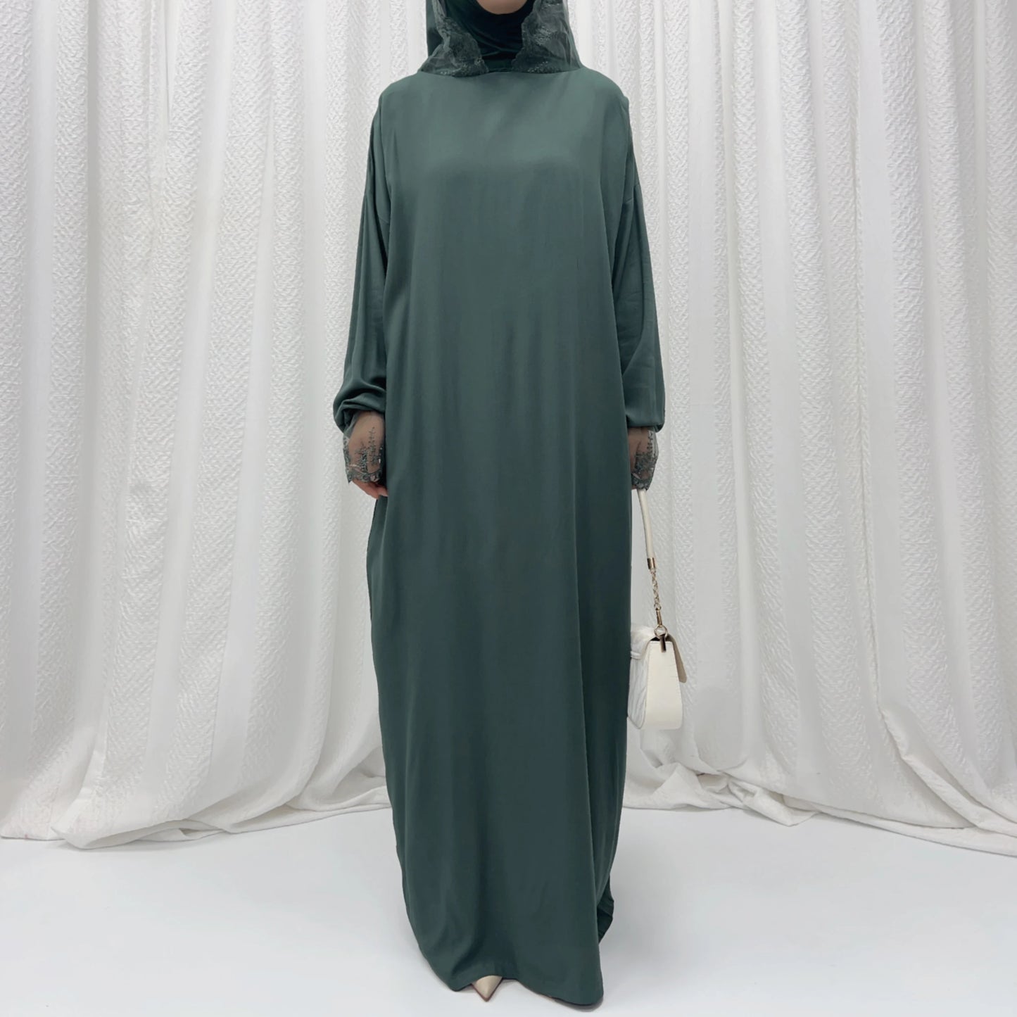 2025 Latest Lace Hoodie Soft And Comfortable jilbab One Piece Long Robe Prayer Abaya Jilbab Nikab Abaya Muslim Dress for Women.