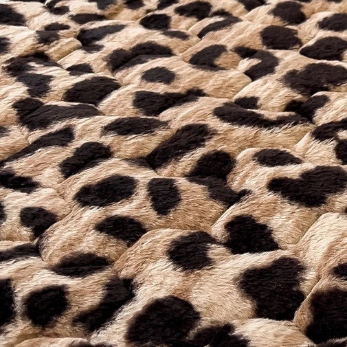 Winter Warm Velvet Mattress Cover Home Dormitory Soft Thick Quilted Bed Sheets Queen Size Bed Cover Fold Tatami Mat Bedspread.