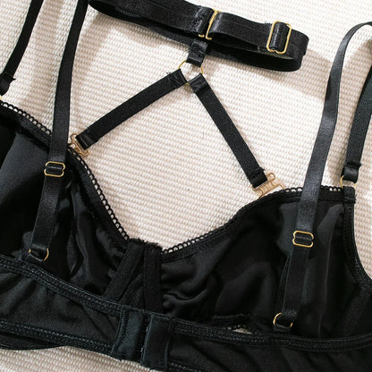 Cut Out Bra and Brief Velvet Erotic Set Women 2-Piece Halter Underwear Patchwork Thong Intimates Sexy Lingerie Pornos Suit Latex