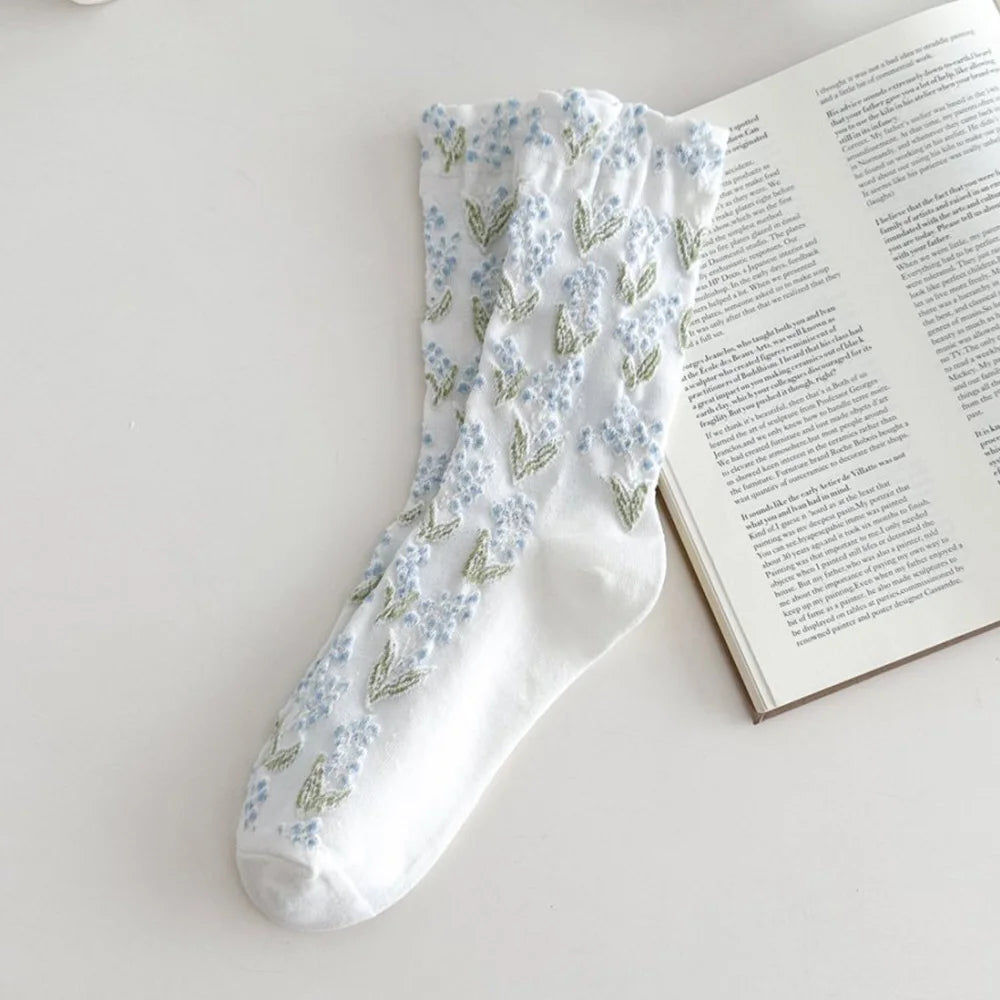 Autumn Winter Long For Women Retro Harajuku Relief Print Daily Casual Streetwear Cute Socks Fashion Japanese Style Women's Socks.