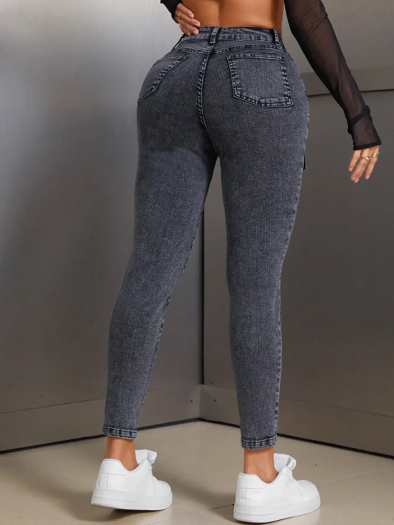 High Waist Women's Denim Slim Fit Jeans Butt Lifting Mid Waist Comfortable Stretchy Long Pants Fashionable Casual Trousers.