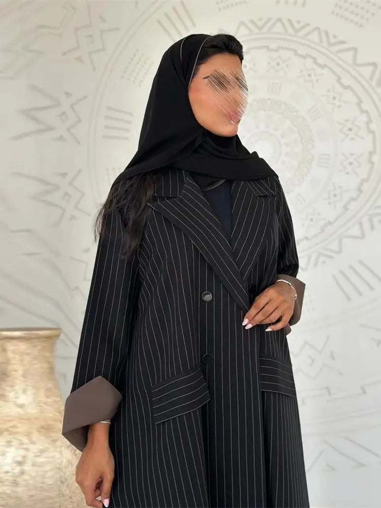 Shiny Batwing Satin Kimono Abaya Dubai Luxury Kebaya Muslim Abayas For Women Kaftan Islam Clothes Robe Femme Musulmane.