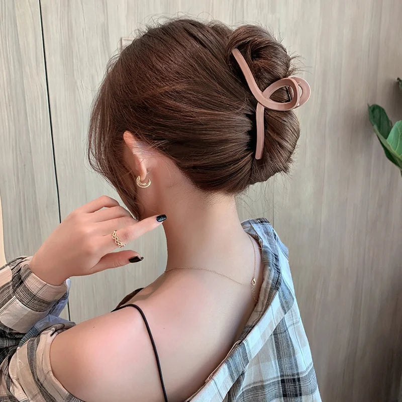 Women Hair Claw Clips Korea Coffee Beige Acrylic Large Hair Claw Hairpin Geometric Barrettes Crab Girl Headwear Hair Accessories.