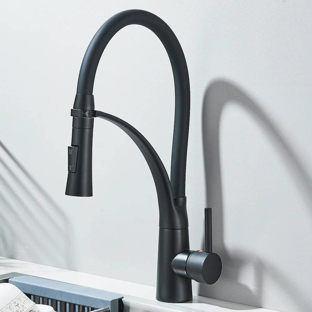 Black Rubber Kitchen Faucet Mixer Tap Rotation Pull Down Stream Sprayer Taps Hot Cold Water Tap One Handle Kitchen Tap