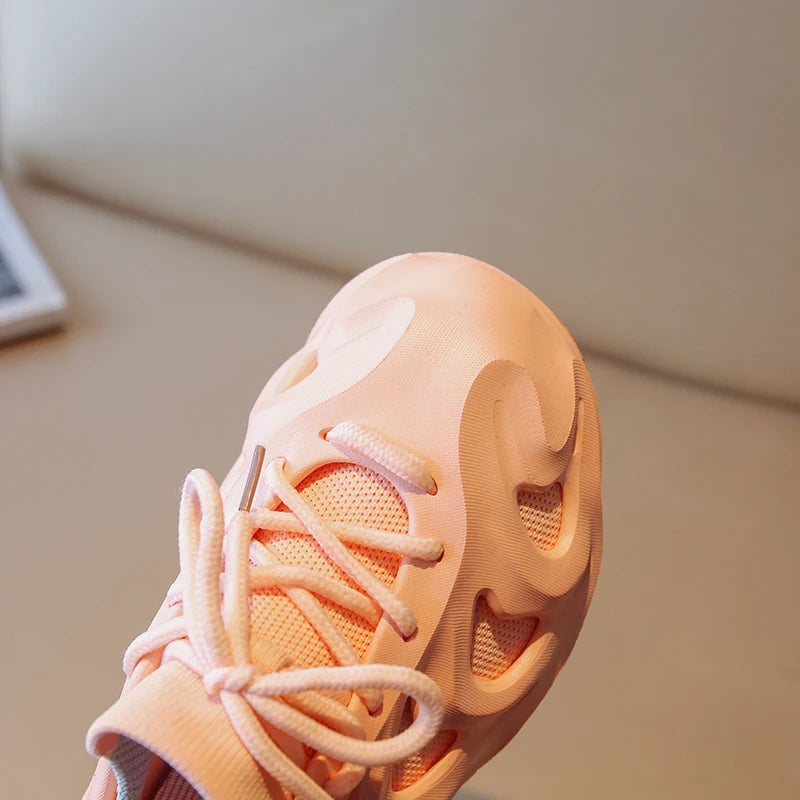 New Comfortable Lightweight Non-slip Running Shoes Kids Teenagers Boys Girls Sneakers.