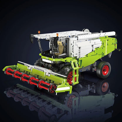 Mould King 17014 Technical Truck Toys The APP&RC Control Harvester Model Assembly Engineering Buiding Block Kids Christmas Gift.