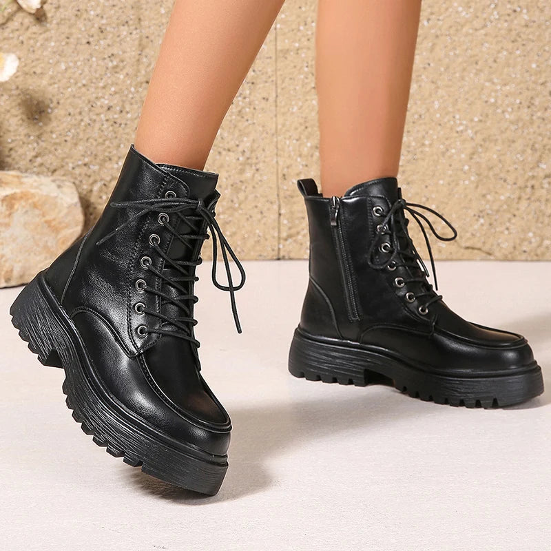 Women's Pu Leather Platform Ankle Boots Plus Size 35-42 Lace Up Motorcycle Boots Women Comfort Wide Leg Black Short Booties.