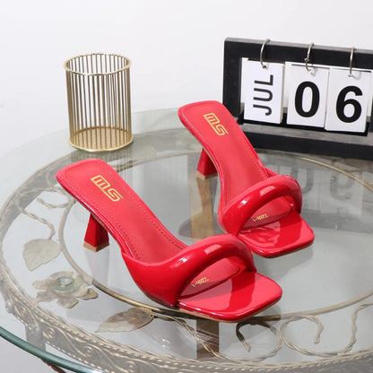 High heeled slippers 2025 Summer wear open-toed Women's sandals with thin heels 7CM Sexy red high heels Banquet shoes.