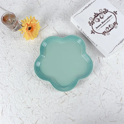 Plum Blossom Plate Flower Shaped Flower Plate Fruit Plate Solid Color Fashion Home Plum Blossom Plate.