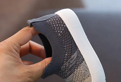 Children Shoes Spring Autumn Kids Sneakers Soft Breathable Mesh Boys Slip-on Shoes Patchwork Color Girls Shoes.