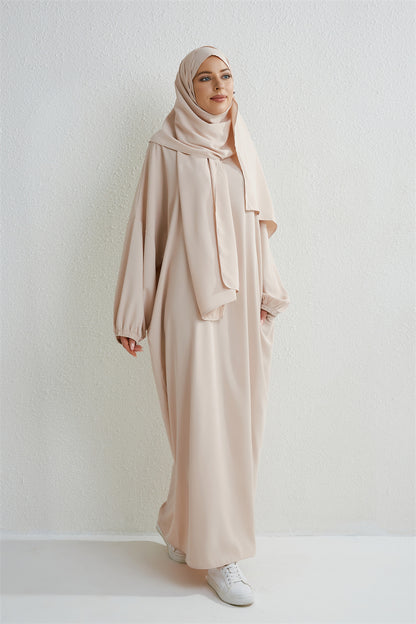 Muslim abaya