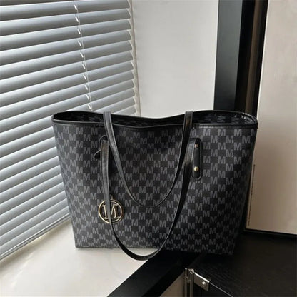 Stylish Tote Bag, Vintage Handbag, Large Underarm Shoulder Bag for Women Suitable for Daily Use, Work, Outdoor, Travel, Shopping.