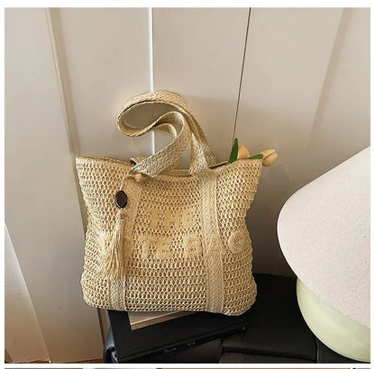 Summer Fashion Women's Large Capacity Shoulder Bag Straw Woven Bag Letter Embroidery Handbag Casual Female Tote Bag Beach Bags.