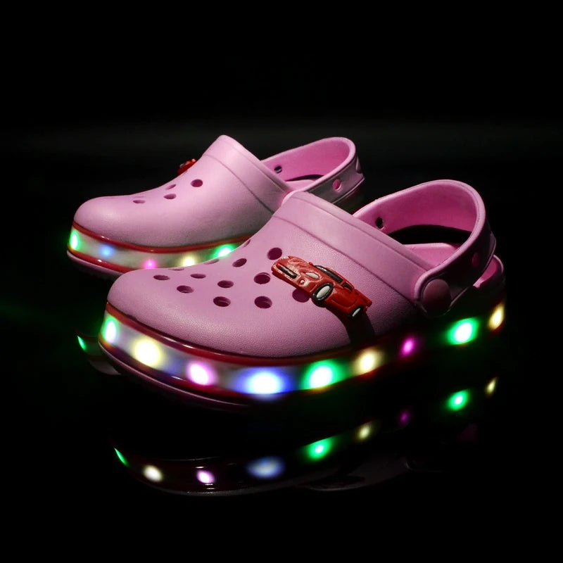 Summer Baby Girls Led Light Sandals Cute Cartoon Children's Casual Shoes Anti-slip Kids Beach Shoes Outdoor Shoes.