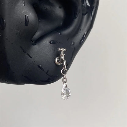1pcs Quality Shiny Cross Zircon 316L Stainless Steel Ear Bone Nail Y2K Style Silver Color Earring for Women Cochlear Accessories
