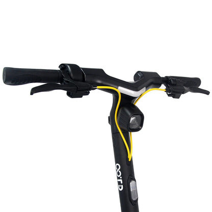 OOTD S10 Folding Electric Scooter 10 Inch Tires 1400W Motor 25km/h Max Speed 48V 20Ah Battery for 60-70km Range 120KG Max Load.