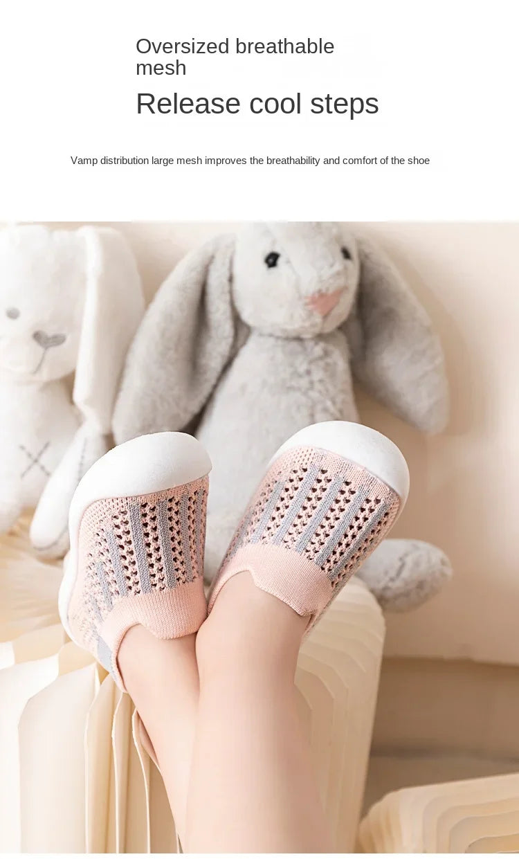 Baby Walking Shoes Summer 2025 New Soft Sole Breathable Mesh Stay-On Anti-Slip Sock Shoes for Infant Boys Girls.