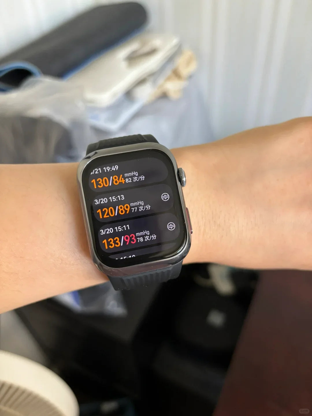 HUAWEI Watch D2 1.82‘’ AMOLED Display ECG Comprehensive Sleep Monitoring Family Health Care Bluetooth Talk NFC Airbag Strap.