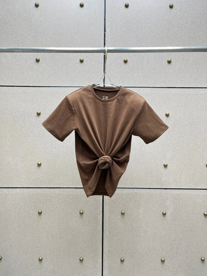 Y2K knotted twist knitted threaded round neck Top women fashionable and versatile navel padded shoulder short-sleeved T-shirt.