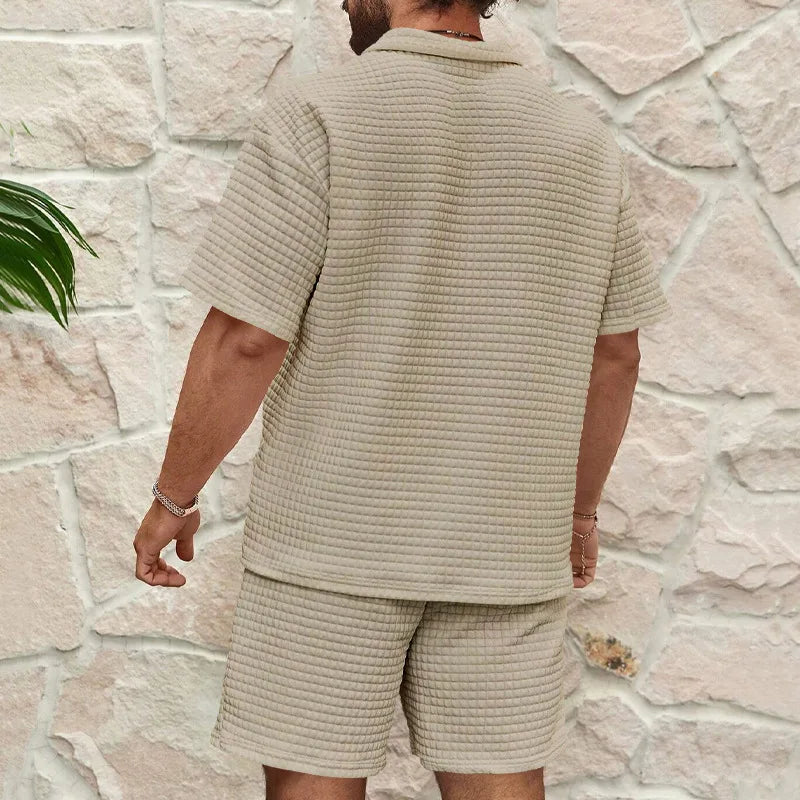 2024European and American Men's Spring and Summer Trends Youth Outdoor Lapel Small Plaid Short Sleeve Shorts Sports Suit.