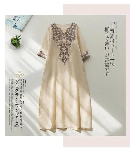 Ethnisches Vintage-Kurzarmkleid aus schwerer Stickerei aus Baumwolle und Leinen für Damen, lockeres langes Sommerkleid mit V-Ausschnitt und elegantem Stil.